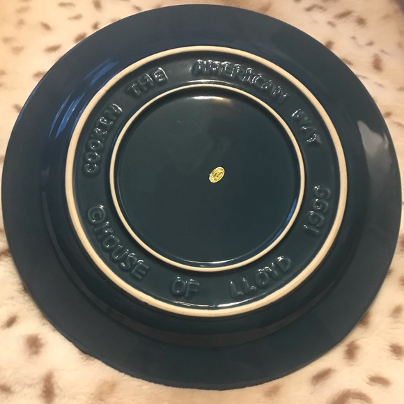 House of Lloyd 1999 vintage blue “ Cherish the Moment” glazed ceramic plate - Picture 5 of 10